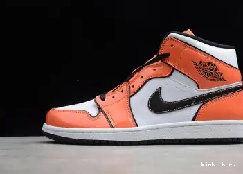 ORANGE” MID AIR “TURF JORDAN 1 0704